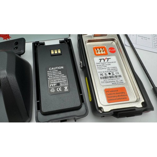 Рация цифровая TYT MD-UV390 DMR AES 256 ip67 в Симферополе